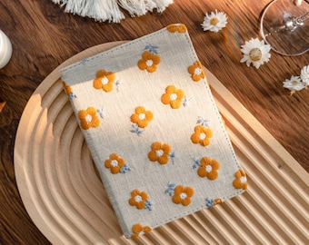 刺繍入りイエローフラワー オールニュー Paperwhite 第12世代ケース Kindle 6インチケース、Paperwhite 第11世代ケースカバー、Kindle 2021/2024ケース 母へのギフト