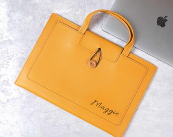 Capa personalizada para laptop Pro de 14" e 16", capa protetora para MacBook Air de 13" e 15", brindes corporativos, pasta de couro para laptop, presente para ele.