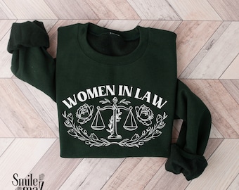 Vrouwen in Law Crewneck Sweatshirt | Advocaat Gift , Advocaat Gift , Law School Graduate , Law Student Gift , Paralegal Gifts , Pass the Bar