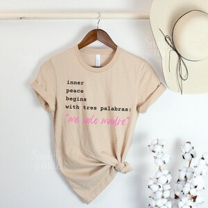 Me Vale Madre Shirt | Funny Bilingual Latina Empowerment Tee | Latina Sayings