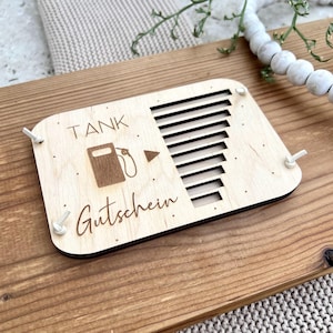 Gutschein I Zeit statt Zeug I selbst personalisierbar I Holz & Kraftpapier I Geschenkkarte I Gutscheinkarte aus Holz I Holzkarte