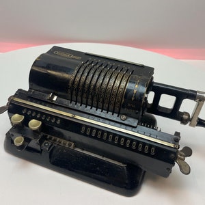 1929 Antique Original Odhner Model 7 Mechanical Pinwheel Calculator, Vintage Butterfly Knobs, 3 Star Condition, Fully Functional
