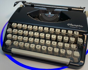 Gorgeous Olympia Splendid 66 Portable Typewriter