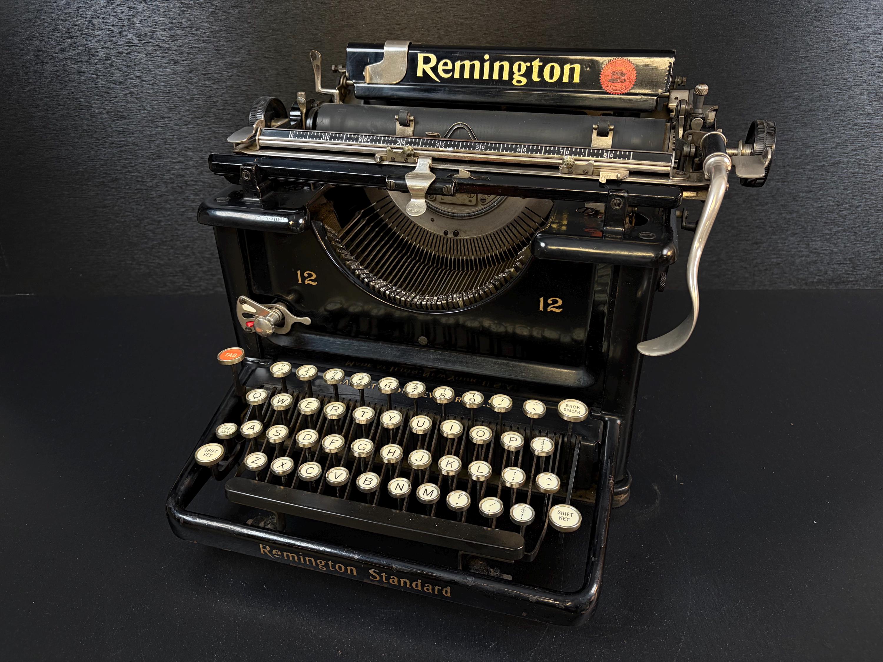 7/26までRemington Portable アンティーク タイプライター Remington Portable 3 Typewriter - Etsy
