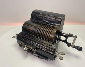 Brunsviga System Trinks Calculator Black, Pinwheel Calculator – ca. 1920