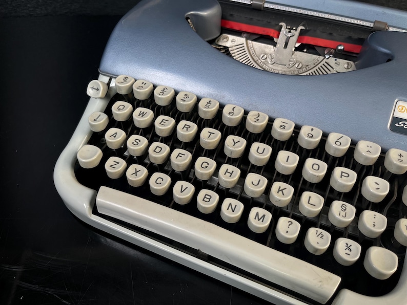 Japy Script Vintage Typewriter, QWERTY, (No.407466), Functional, Serviced and Cleaned Typing Machine, 4* -Star Condition image 9