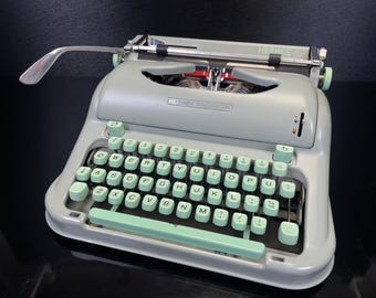 Hermes Media 3 Typewriter, QWERTY, (No. 3160400), Functional, Serviced and Cleaned Typing Machine, 4* Star Condition, + Case, Manual, Brush