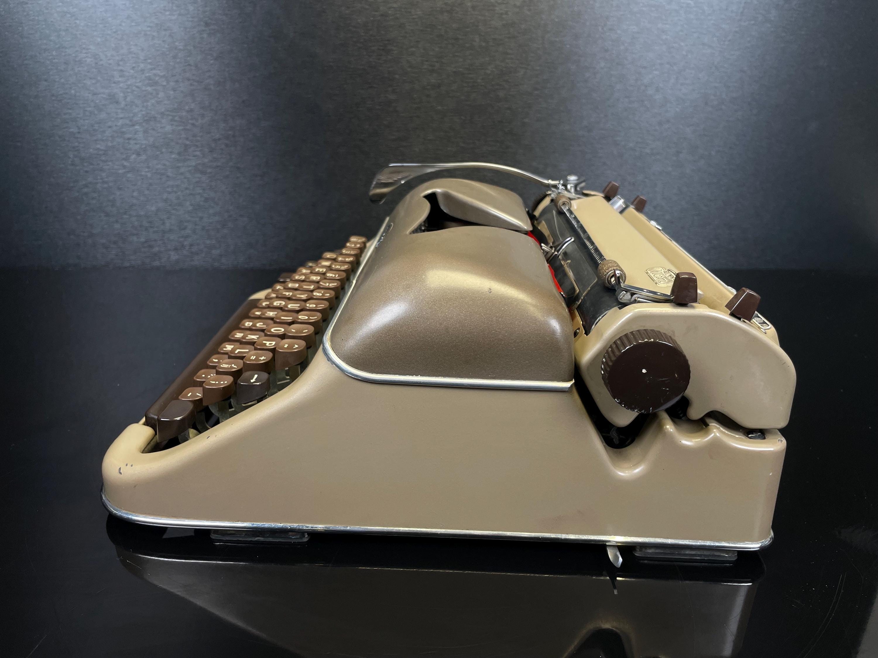 ヴィンテージ Triumph Norm タイプライター、QWERTY、(No.1111241