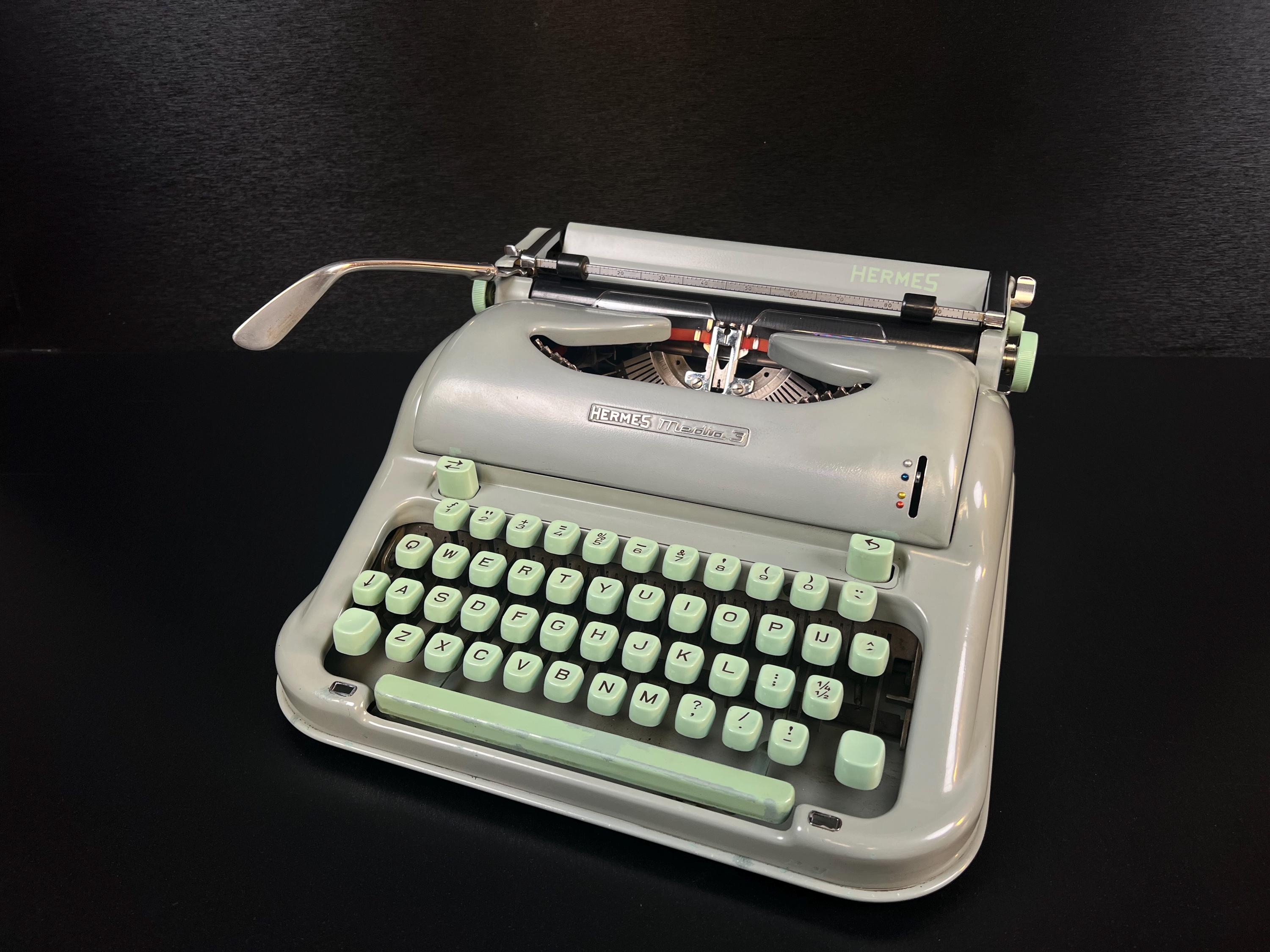 Hermes typewriter baby - Etsy 日本