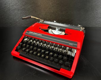Vintage Retro Triumph Gabriele 12 Portable Typewriter, Perfection