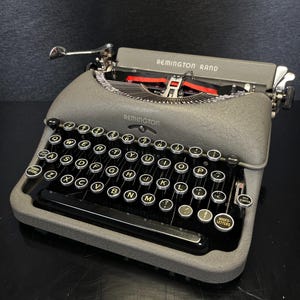 Portable Remington Antique Typewriter With Case - Etsy