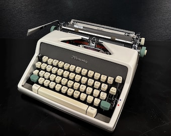 Vintage Retro Triumph Gabriele 12 Portable Typewriter, Perfection