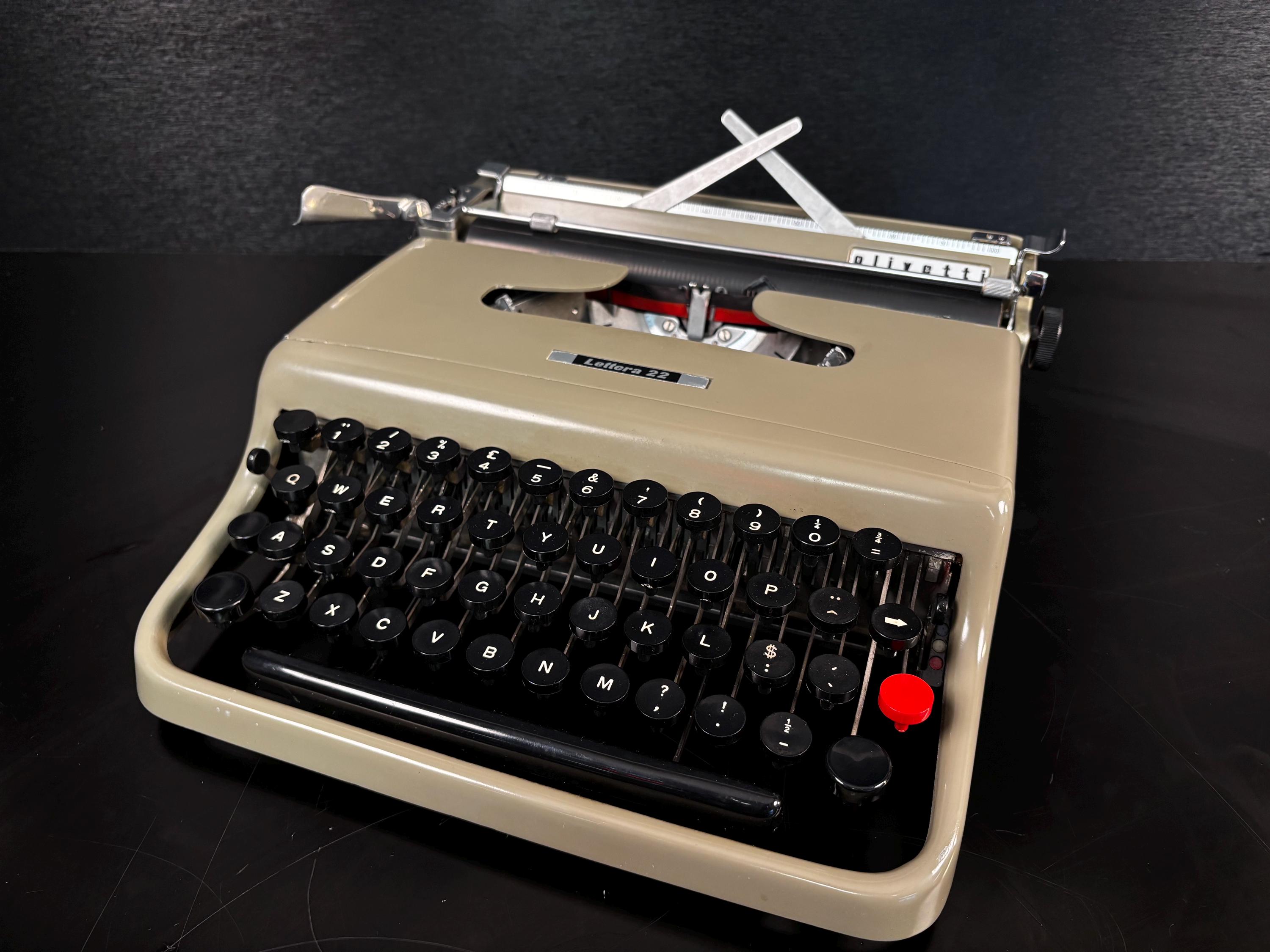 Olivetti lettera 32 - Etsy 日本