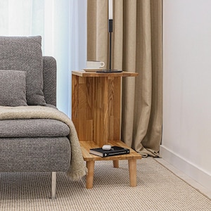 Handmade Oak Side Table – Solid Wood End Table for Living Room or Bedroom – Modern Minimalist Bedside Nightstand