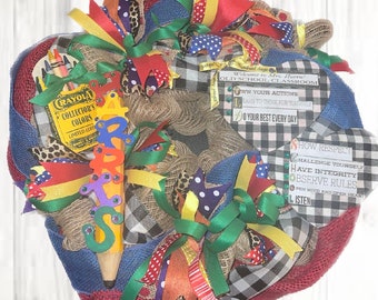 OLD SCHOOL WREATH