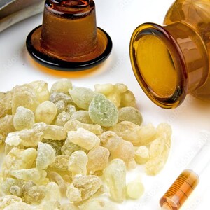 Molekulare Destillation von somalischem Weihrauch (Boswellia Carteri)