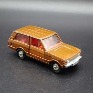 Juguetes DINKY antiguos nº 192 RANGE ROVER. El Rover de bronce con interior rojo fabricado en Inglaterra en los años 70