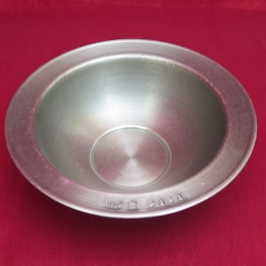 Vintage Pewter Bowl by SCANDIA TENN KARLSHAMN Sweden. Large Pewter Bowl with stamps on the edge and under the bowl with F10 and Scandia 1991