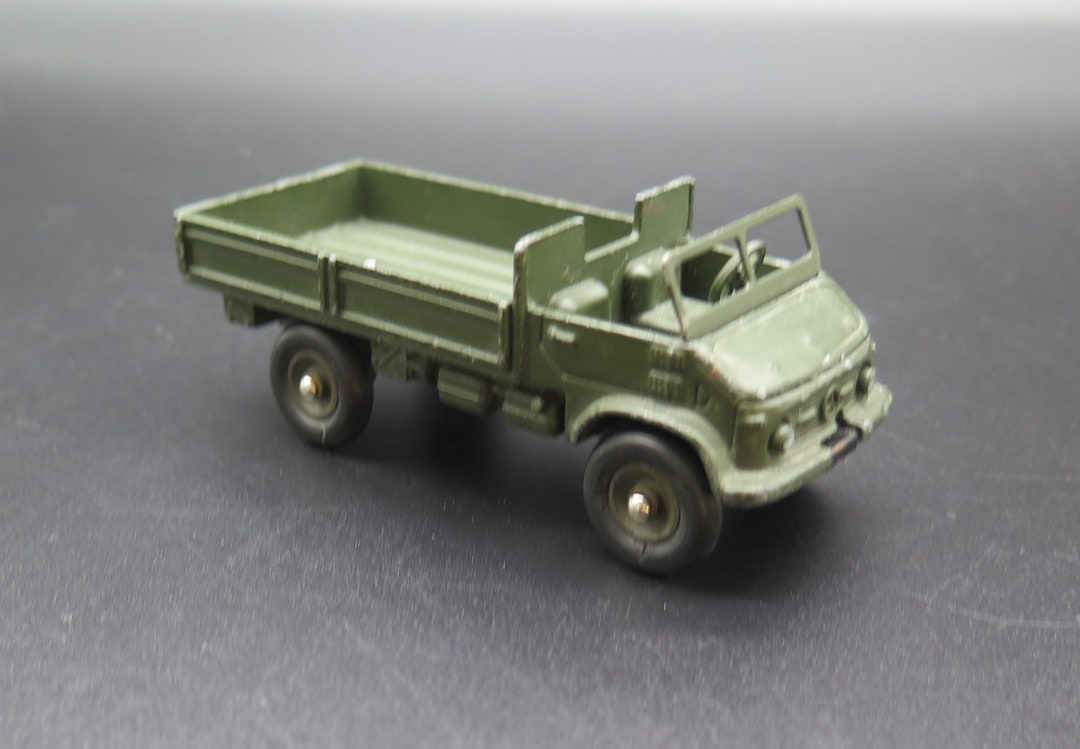 Boîte Dinky Toys France Camionnette Militaire réf : 821 🇫🇷 - Collection