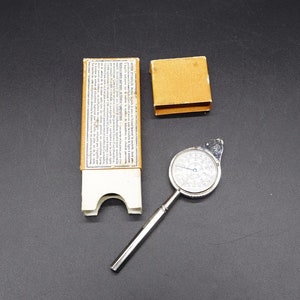 Curvímetro HC HB francés vintage con caja original. La Medida Instantánea de Distancia para Escuelas Militares y en los Ejércitos de todos los Países Años 40