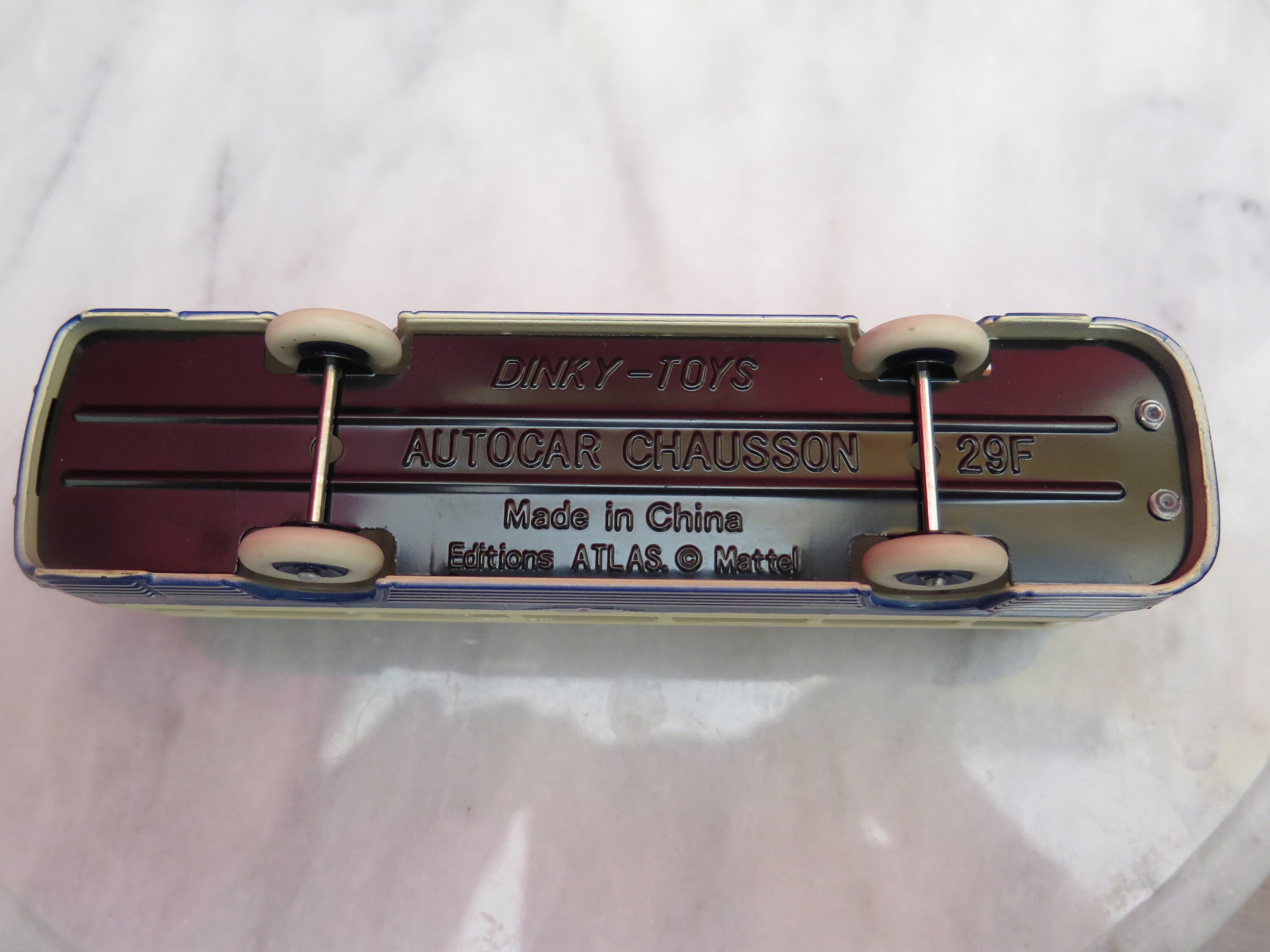DINKY TOYS AUTOCAR CHAUSSON 29F/571