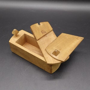 Vintage Svepask/Betwood box Nordic Folk Art, Made in Sweden