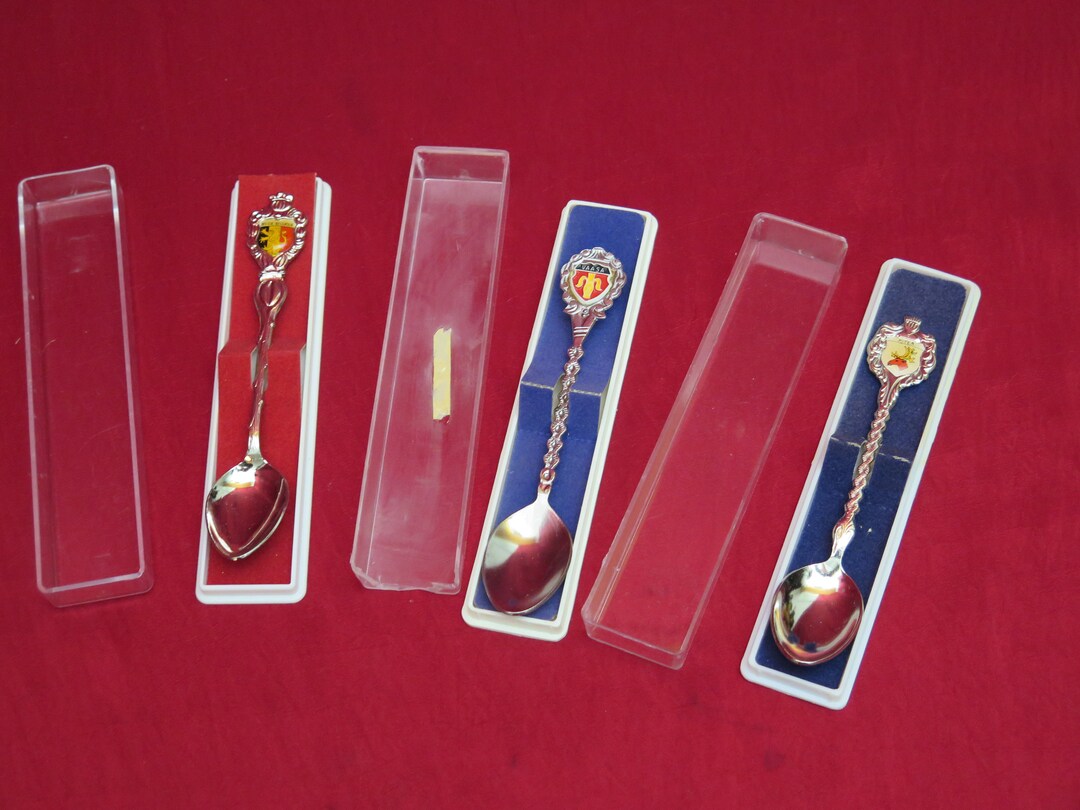 Vintage Collector Spoons / Souvenir Spoon Belgie Vasa and Etsy Canada