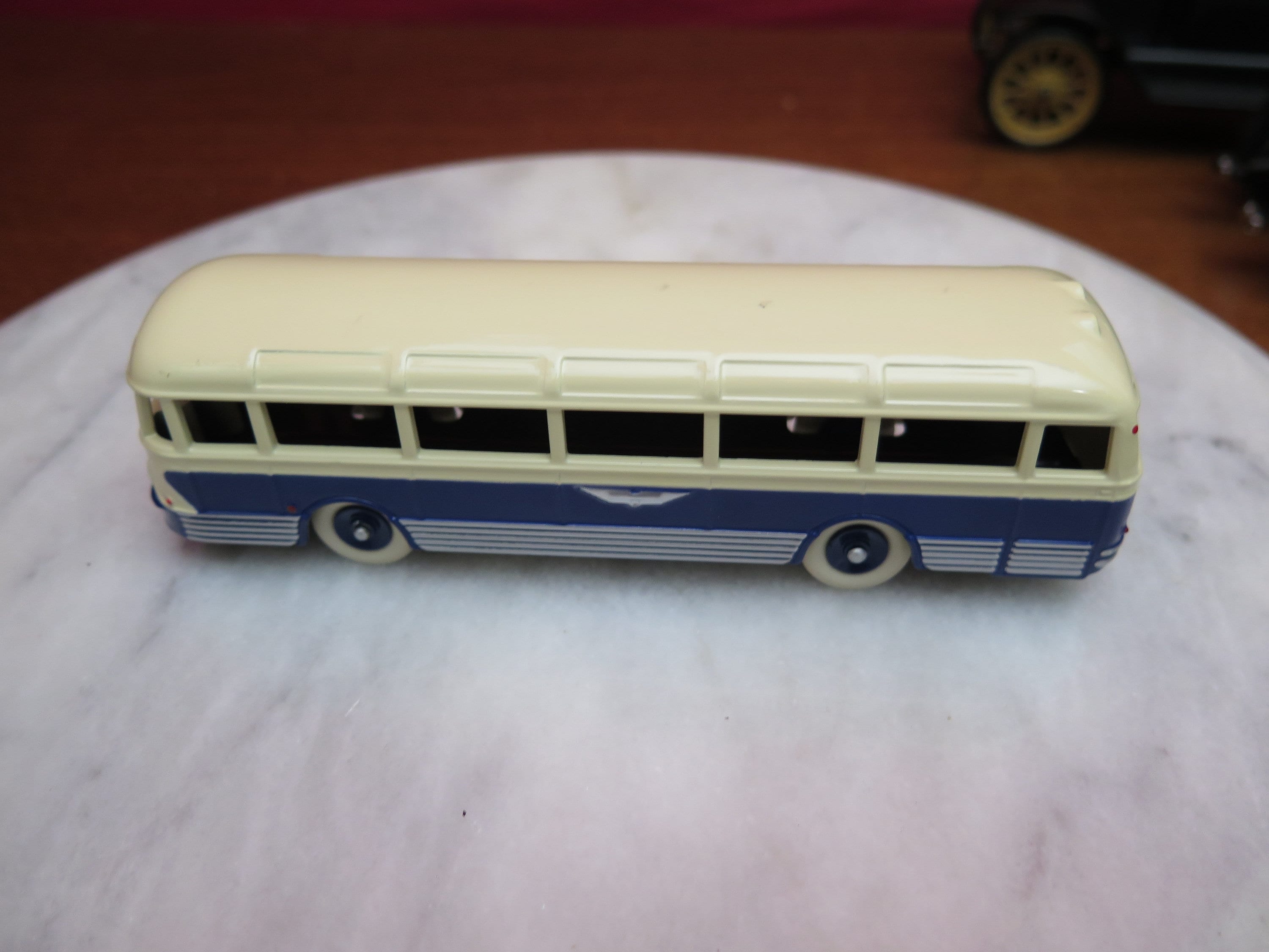 Dinky Toys boite 29 F Saviem autocar Chausson bleu