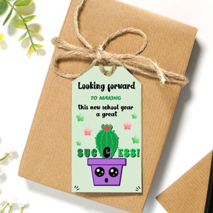 Cadeaukaartje, Laten we dit jaar tot een succes maken, nieuw schooljaar, kaart 3,5 x 3,5 inch, van docent, afdrukbaar, direct downloaden en afdrukken, eenvoudig in gebruik
