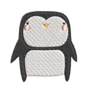 K&ouml;nnte beinhalten: Ein schwarz-wei&szlig;er Cartoon-Pinguin mit rosa Wangen und einem orangefarbenen Schnabel. Der Pinguin steht auf einem wei&szlig;en Hintergrund.