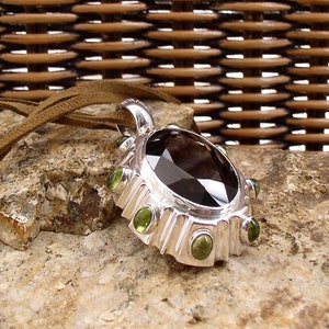 Sublime Silver Pendant in Smoky Quartz and Peridot. Oval Smoky Quartz. 925 Silver. Sterling Silver. Handmade Silver Pendant. Rare. Jewlthentic.