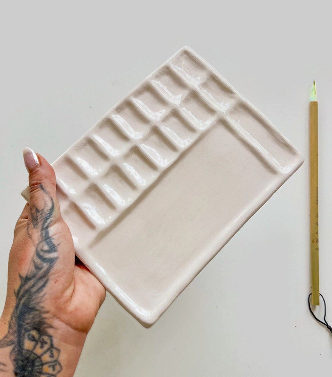 Ceramic Handmade Paint Palette, Durable Watercolor Mixing Surface, Essential Artist Tool