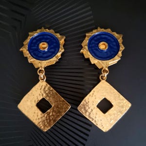 Mercedes Robirosa oversize vintage clip-on earrings
