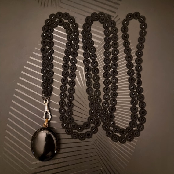 Collier ancien victorien en perles de jais frança… - image 2