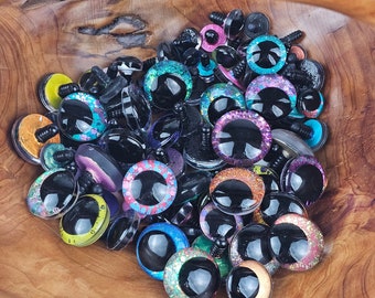 MYSTERY eye bundle (7 Pairs) 16mm-30mm Handpainted Glitter Sinker Safety Eyes Amigurumi Crochet