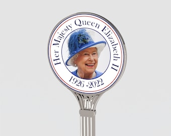 Queen Elizabeth II Gedenklöffel mit Präsentationsbox, Sammlerlöffel, HRH Queen Elizabeth Löffel, Queen Elizabeth Collectable