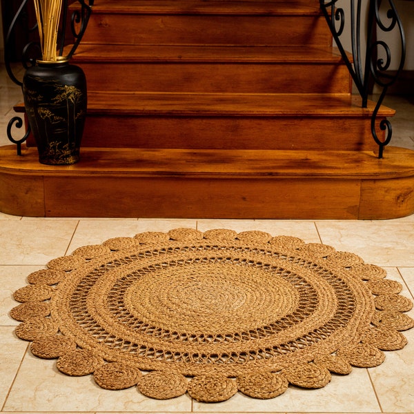 Round raffia rug braided by hand, pure natural fibers, raffia rug, 120 cm in diameter, natural / beige / sand colors