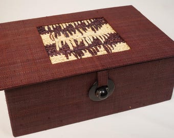 Tea box, storage box with lid and 3 or 6 compartments - made from natural materials and handcrafted - various colors