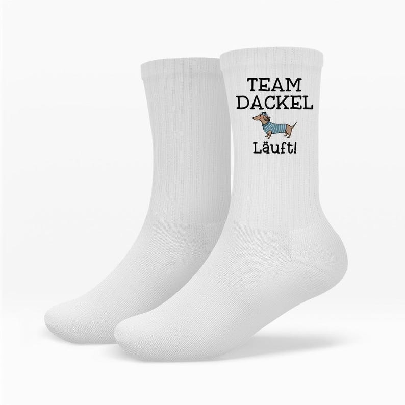 Dachshund Socks "Team Dachshund Runs" | Funny socks as a gift for dachshund owners, dachshund moms & dads | Humorous tennis socks with a design image 5