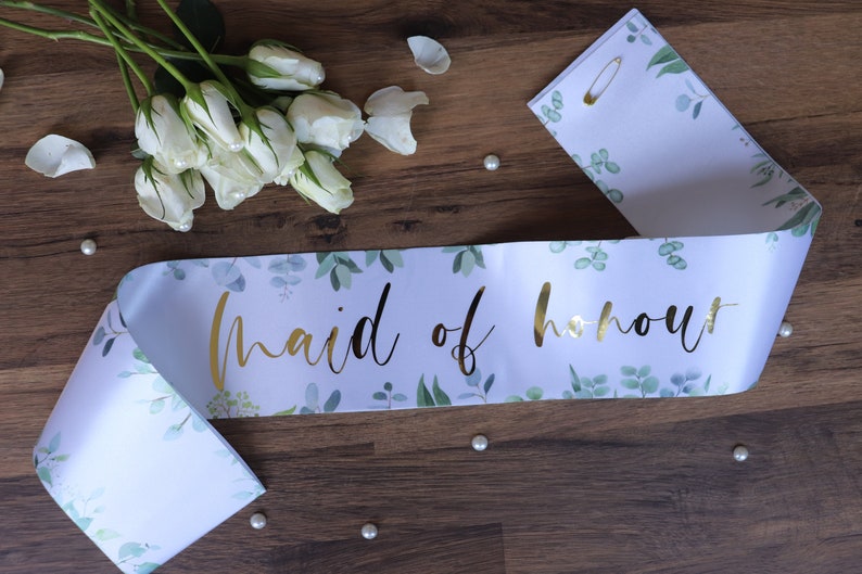 Bride to be sash, Hen Party Sash, Bachelorette Party Sash, Sage green sash, Bride Sash, Floral bride sash, Future Mrs sash, sash for bride, Maid of honour