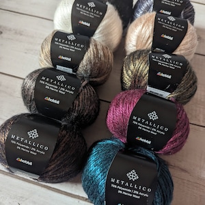 Hobbii Metallico Medium Yarn | metallic yarn