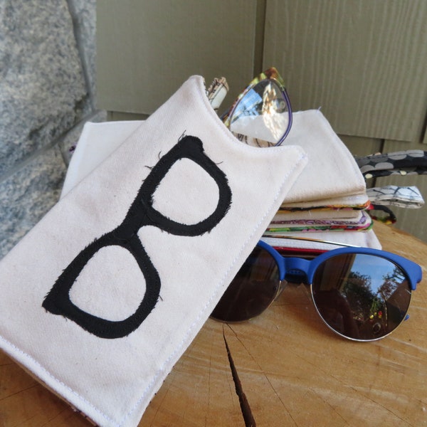 Hand made eyeglass or sunglass case. Free motion applique and machine sketching on front and back.