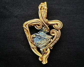 Handmade Kyanite Pendant - Elegant Brass Necklace with Careful Craftsmanship - Unique Gift for Anyone