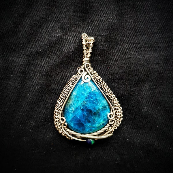 Apatite Silver Pendant - Handmade with Sterling Silver Wire - Unique Gift for Her