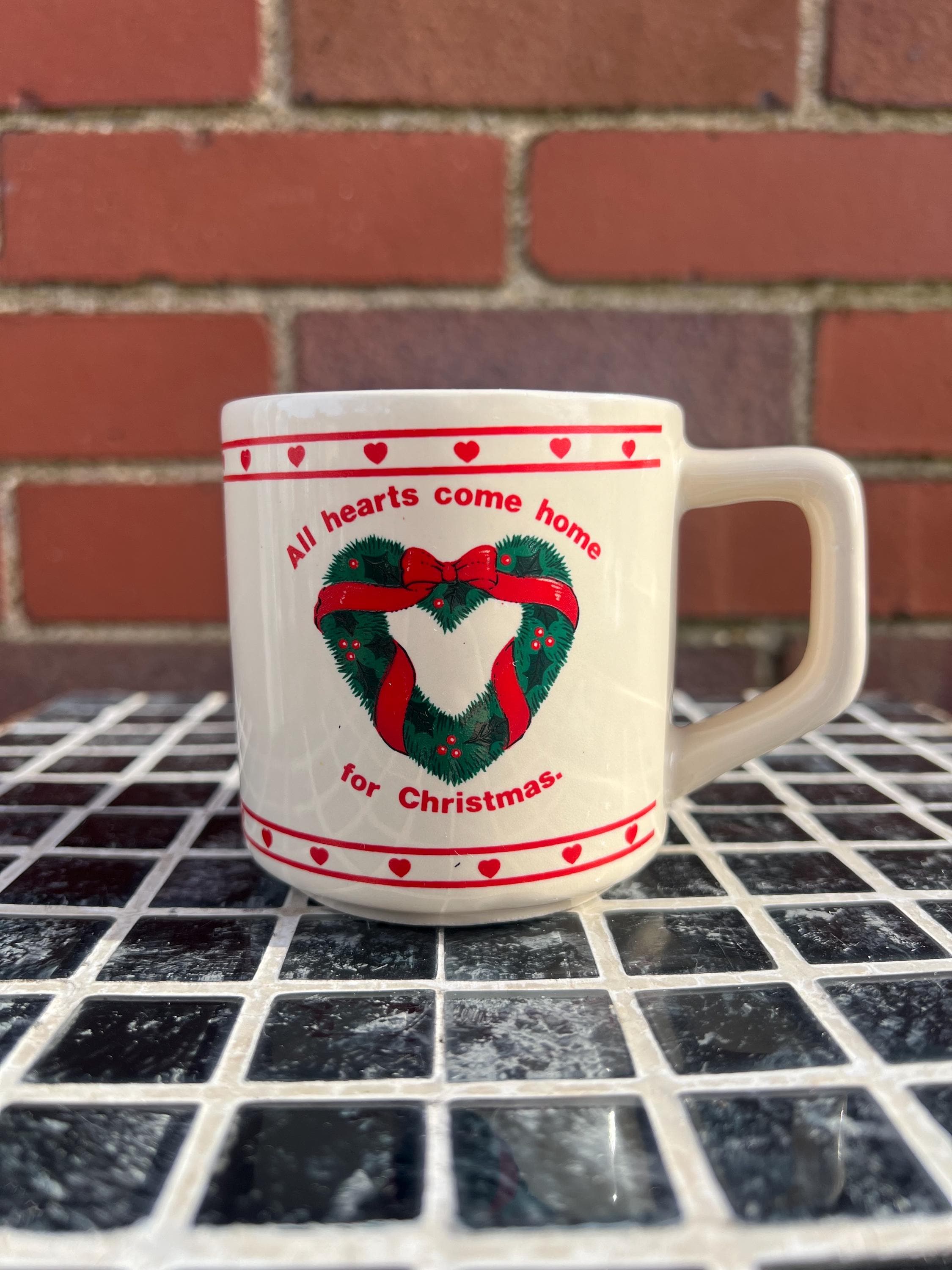 All Hearts Come Home Vintage Christmas Mug