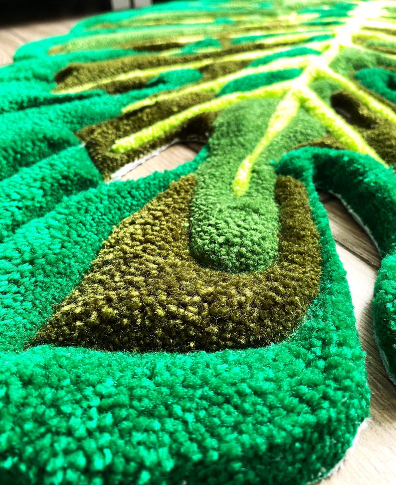 Tufted Monstera Leaf Bath Mat: Fluffy Plant Decor, Acrylic & Cotton image 12