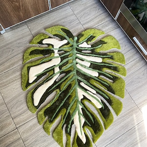Unique moss leaf decor – irregular tufted bath mat
