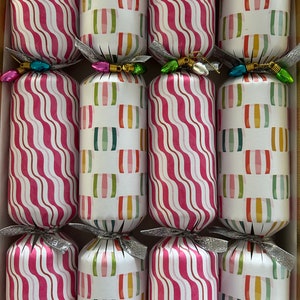 Wavy Candy Crackers