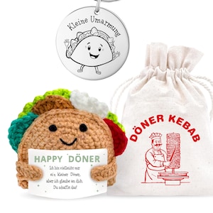 LOViLEE® Handgehäkelter Happy Döner &quot;Diggi&quot; im Geschenkset: Glückskartoffel inkl. Geschenkbeutel & Schlüsselanhänger (Pocket Hug) + Sticker