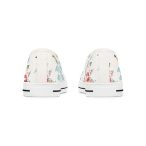 CC Low Sneaker 30mm White With Small Flowers Cavas Fabric